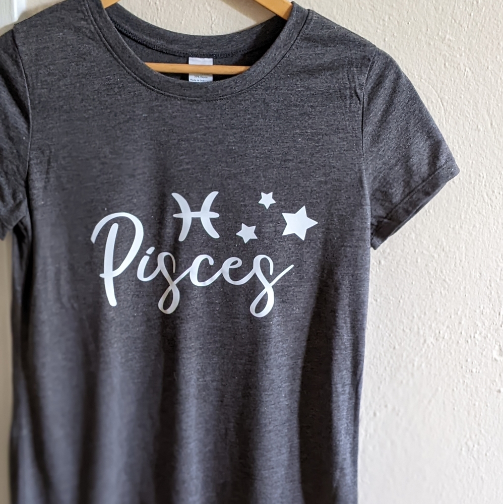 ✨Pisces Zodiac♓ Graphic Soft Blend Tee | ✂️HANDCRAFTED! - Picture 3 of 10